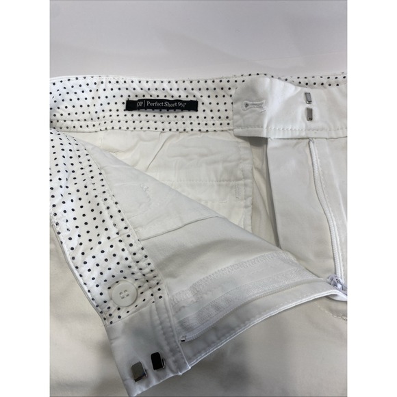 Talbots Women's Perfect Shorts Size 10 White‎ Chino Bermuda 9.5" Inseam - Picture 2 of 6
